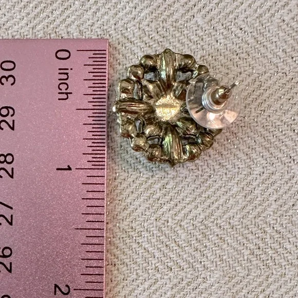 3 Piece Antiqued Gold Tone Rhinestone Set Earrings, Necklace & Hair Comb - Picture 4 of 12